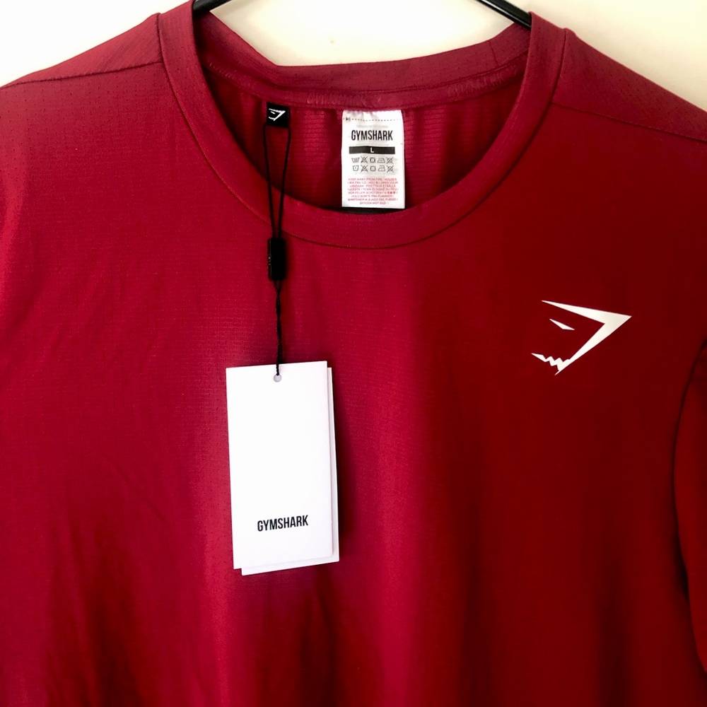 GYMSHARK size L mens red shirt